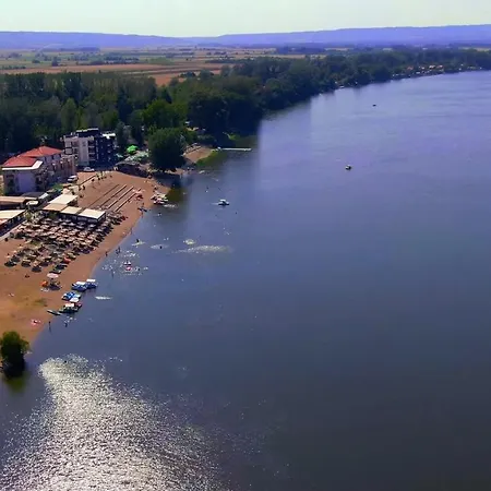 Siesta Srebrno Jezero 3* Veliko Gradište