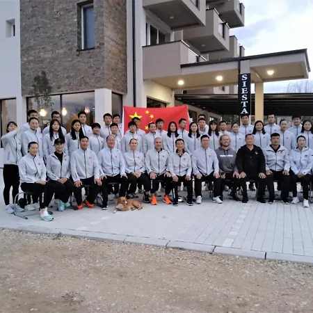 Siesta Srebrno Jezero Aparthotel