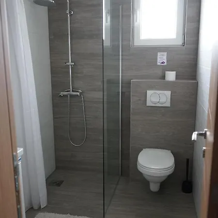 Aparthotel Siesta Srebrno Jezero 3*